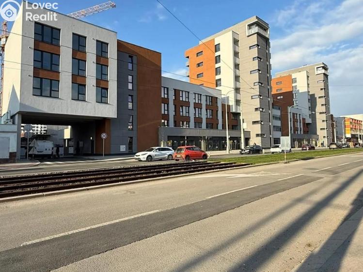 Аренда квартиры 1+KK Praha 9, Vysočany, Poděbradská 1067/7 č. 16
