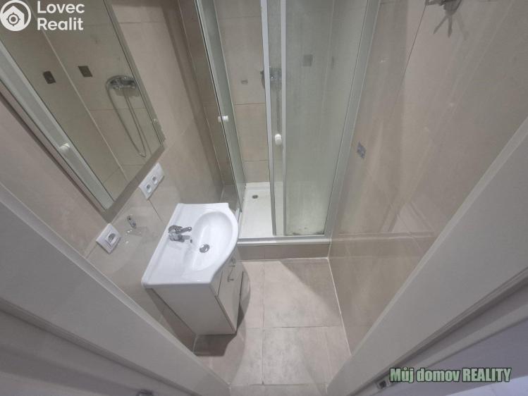 Аренда квартиры 2+KK Praha, Ostravská 623 č. 12