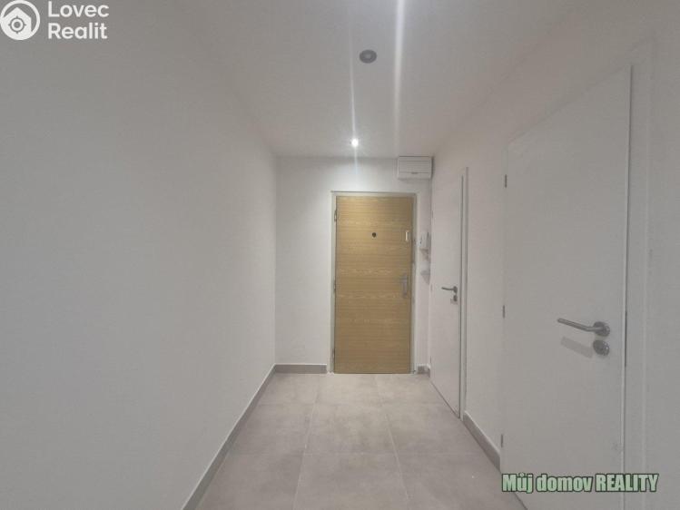 Аренда квартиры 2+KK Praha, Ostravská 623 č. 14