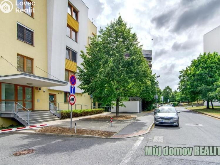 Pronájem komerční nemovitosti Praha, Devonská č. 22