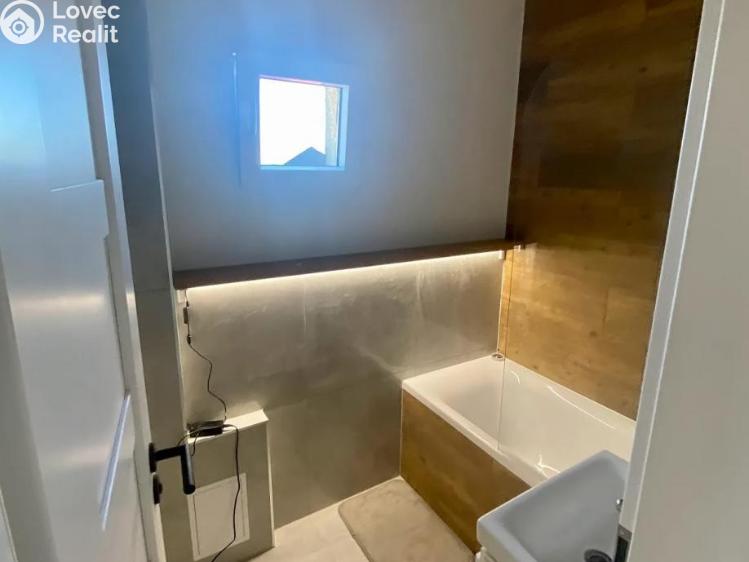 Аренда квартиры 2+KK Praha, Ďáblická č. 9