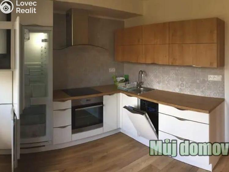 Аренда квартиры 2+1 Praha, 5. května č. 1