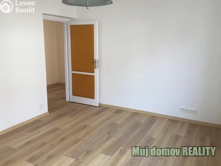 Аренда квартиры 2+1 Praha, 5. května č. 13