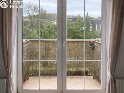 Pronájem bytu 1+KK Praha, Smolíkova č. 6