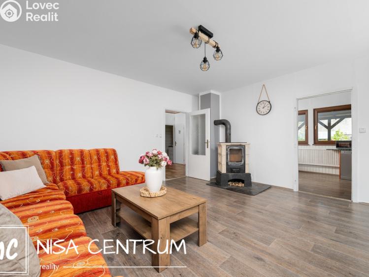 Prodej rodinného domu Jiřetín pod Bukovou č. 7