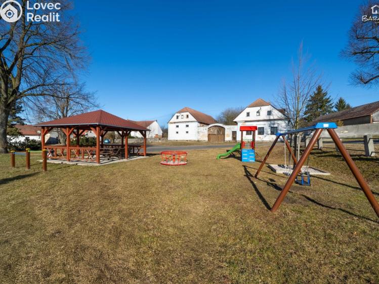 Prodej rodinného domu Kozlovice č. 32