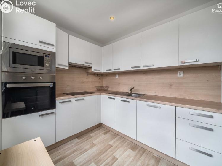 Prodej bytu 2+1 Plzeň, Tichá 716/10 č. 3