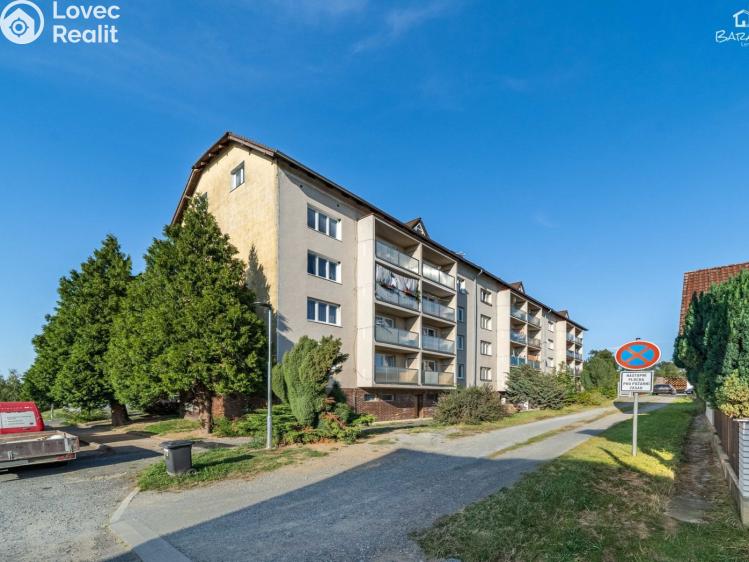 Prodej bytu 3+1 Štěnovice, Lipová 350 č. 5