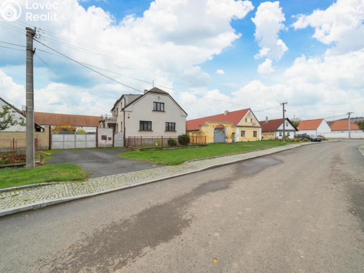 Prodej rodinného domu Soběkury č. 1