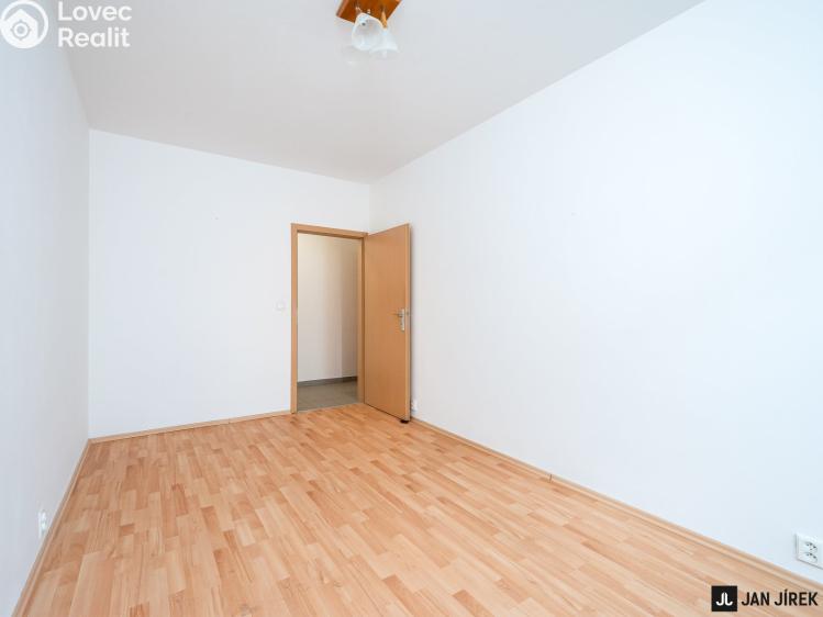 Rent apartment 3+KK Pardubice, Pernerova 2802 č. 7