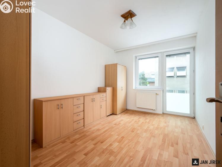 Rent apartment 3+KK Pardubice, Pernerova 2802 č. 8