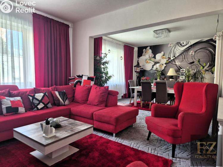 Prodej rodinného domu České Velenice, Komenského 483 č. 8