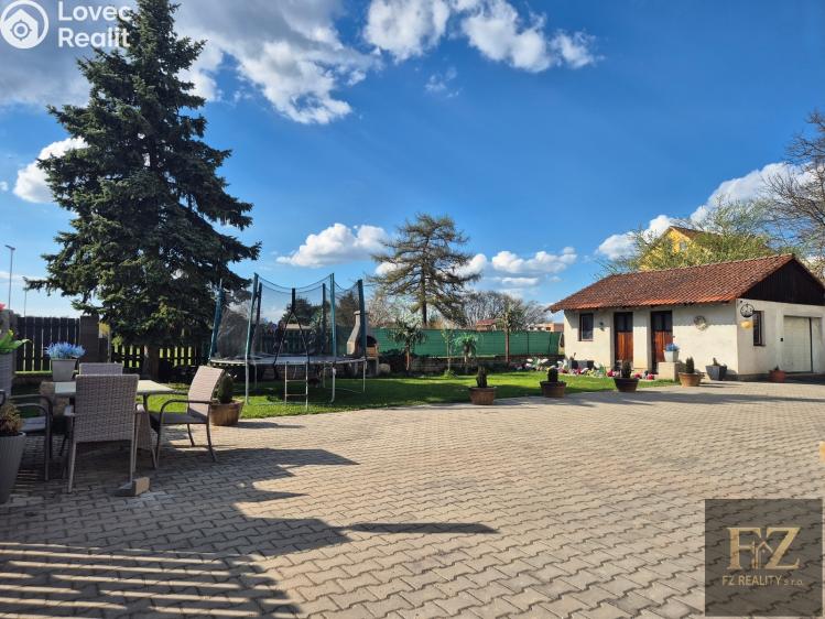 Prodej rodinného domu České Velenice, Komenského 483 č. 27