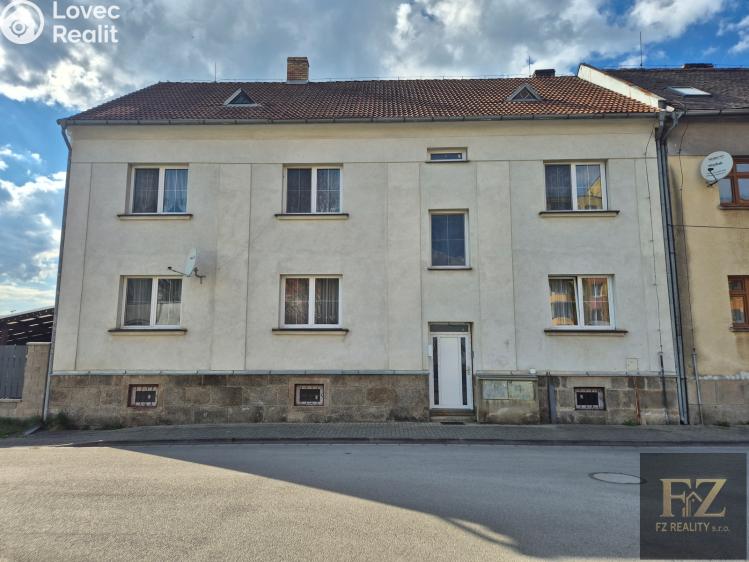 Prodej rodinného domu České Velenice, Komenského 483 č. 33