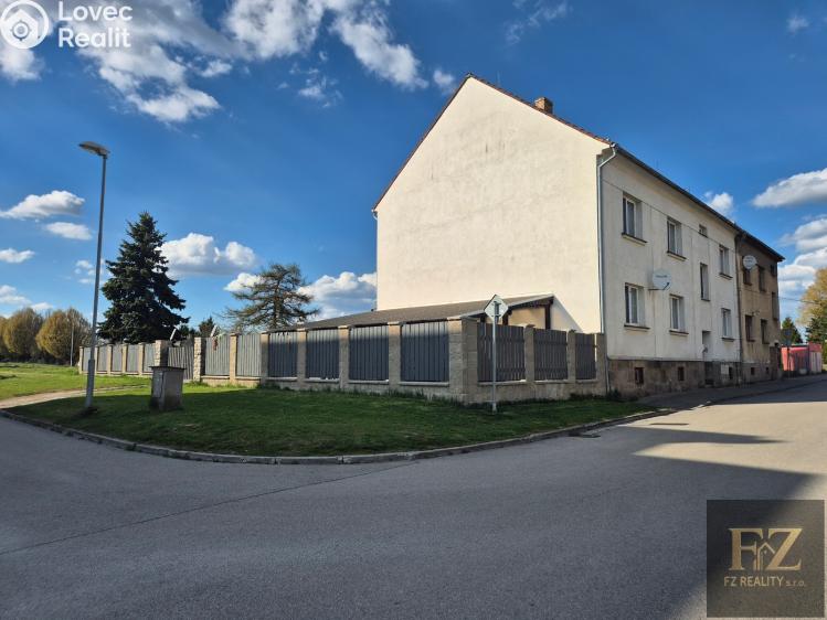 Prodej rodinného domu České Velenice, Komenského 483 č. 34