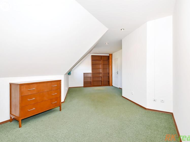 Prodej rodinného domu Rudná, V Zahradách č. 32