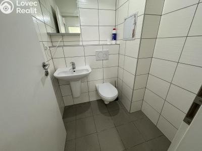 Prodej bytu 2+KK Praha, Třinecká 769 č. 3