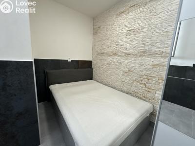 Продажа квартиры 2+KK Praha, Třinecká 769 č. 11