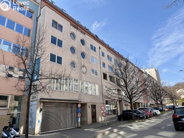 Prodej bytu 1+KK Praha, bratří Dohalských 180/4 č. 12