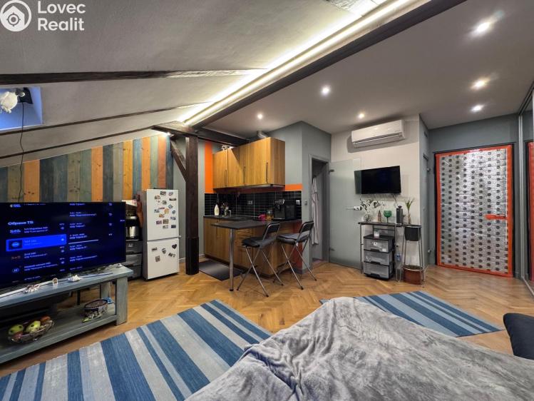 Prodej bytu 1+KK Praha, Sázavská č. 7