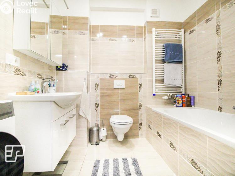 Pronájem bytu 4+1 Teplice, U zámku 1929/4 č. 9