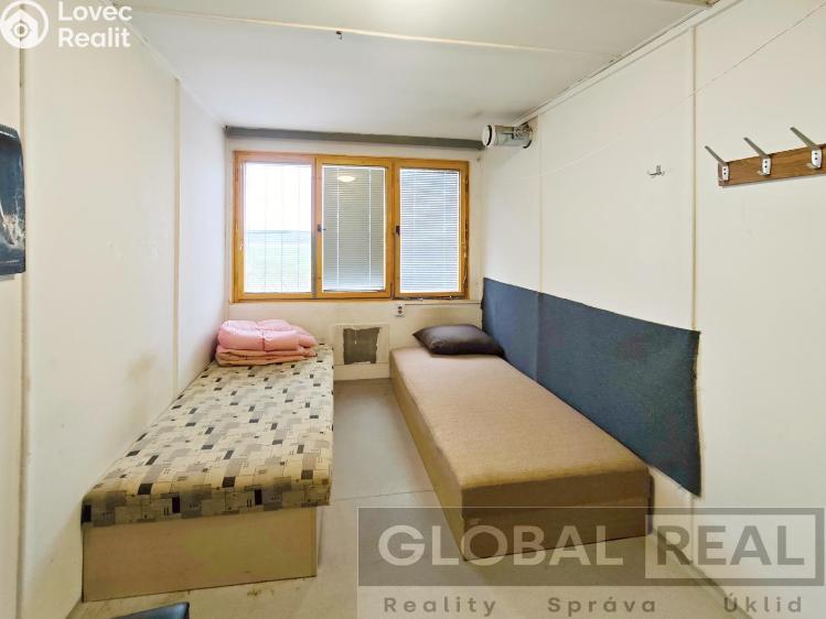 Оренда готелі Deblín č. 2