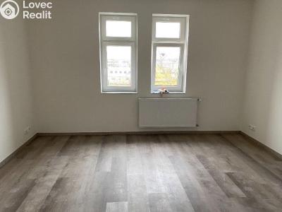 Pronájem bytu 1+KK Praha, Freyova č. 2