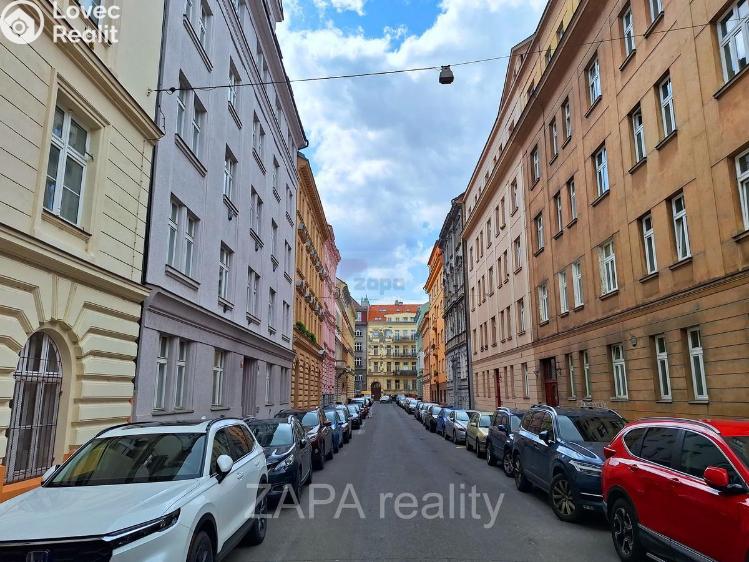 Pronájem bytu 2+1 Praha, Na Celné 1034/7 č. 16