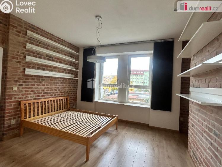 Pronájem bytu 2+KK Plzeň, Hálkova č. 3