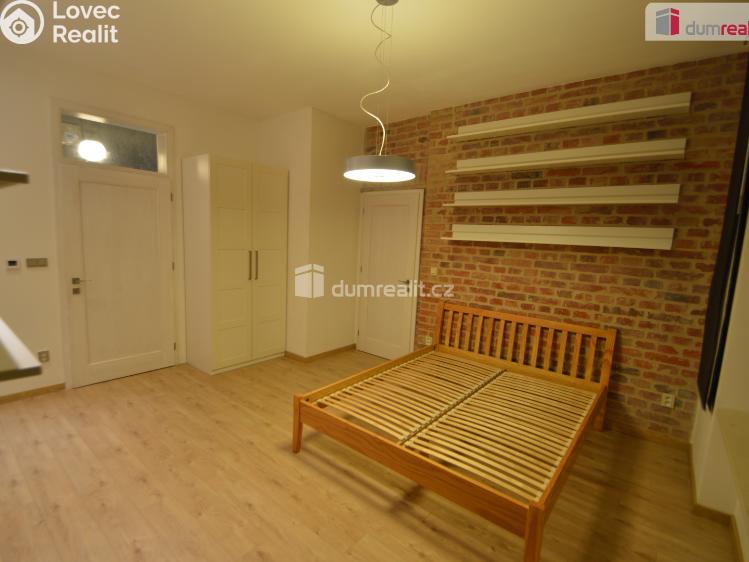 Pronájem bytu 2+KK Plzeň, Hálkova č. 13