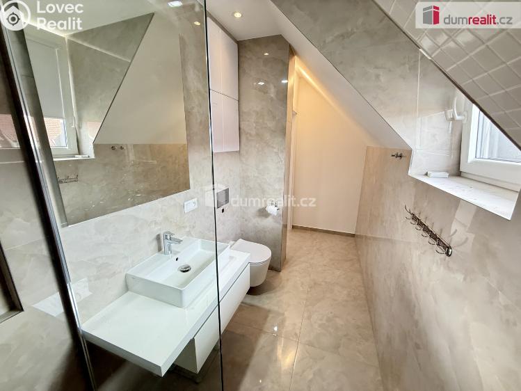 Pronájem bytu 4+KK Velké Přílepy, Dvořákova č. 4