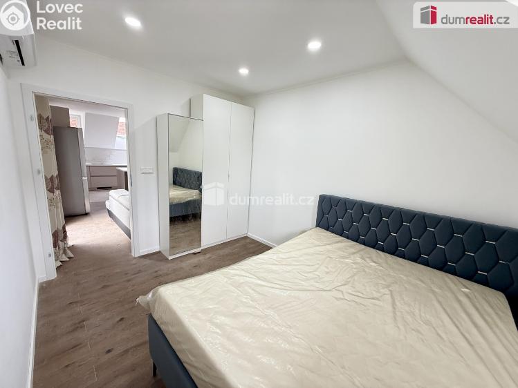 Pronájem bytu 4+KK Velké Přílepy, Dvořákova č. 6