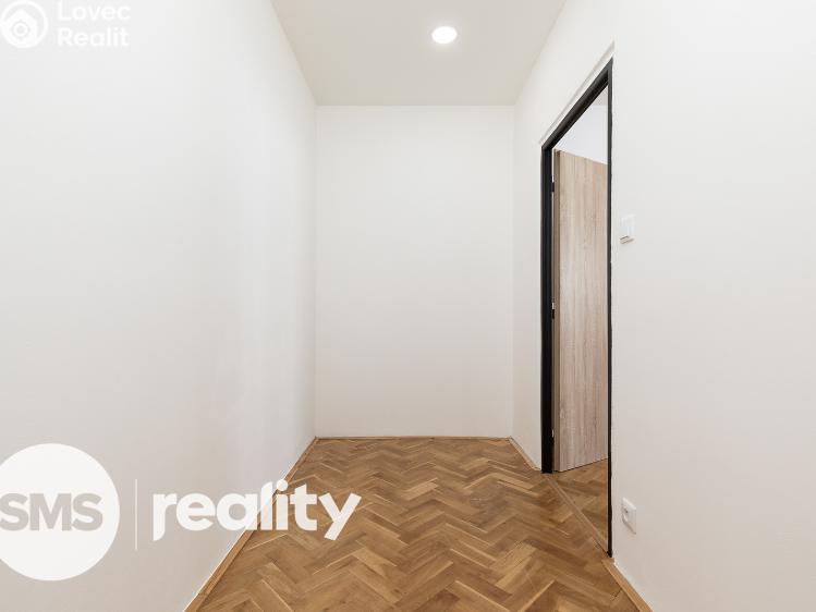 Prodej bytu 3+1 Rožnov pod Radhoštěm, Čs. armády č. 9