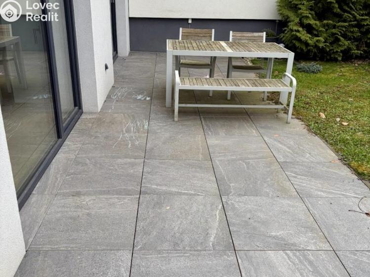 Rent family house Praha, Smidarská 605 č. 10