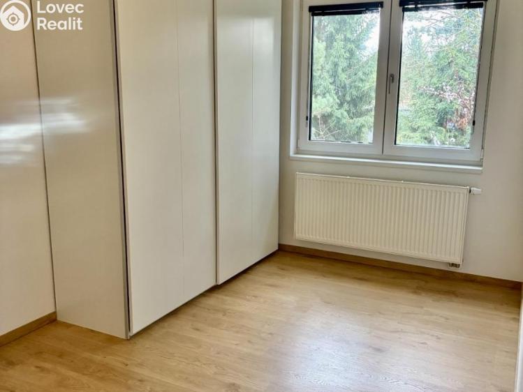 Rent family house Praha, Smidarská 605 č. 11