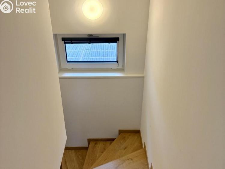 Rent family house Praha, Smidarská 605 č. 12