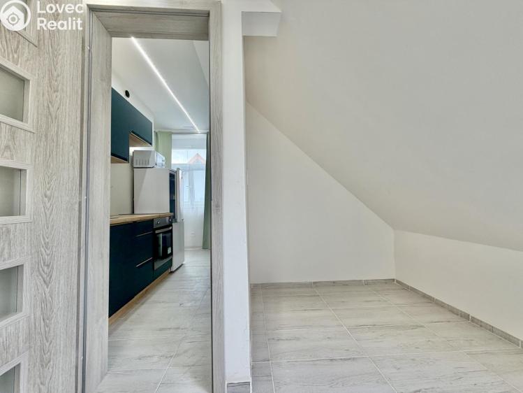 Оренда квартири 2+KK Praha, Na Jarově 2070/36 č. 2