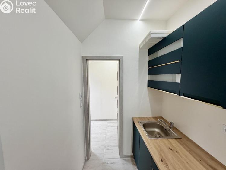 Оренда квартири 2+KK Praha, Na Jarově 2070/36 č. 8