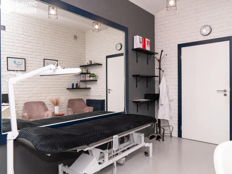 Pronájem obchodního prostoru Praha, Korunní 1263/53 č. 7