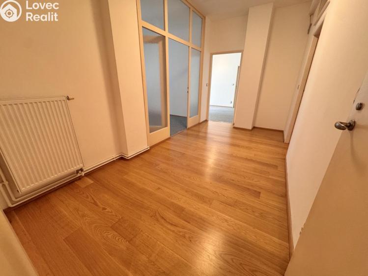 Оренда квартири 3+1 Praha, Krakovská č. 8