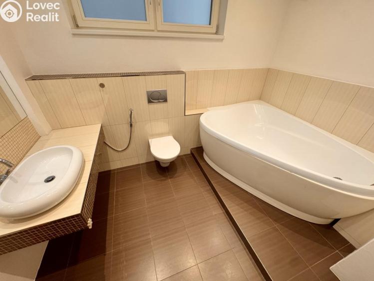 Оренда квартири 3+1 Praha, Krakovská č. 12