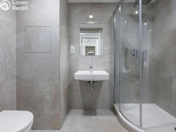 Оренда квартири 1+KK Praha, Českomoravská č. 3