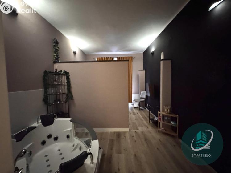 Pronájem obchodního prostoru Praha, Na žertvách č. 4