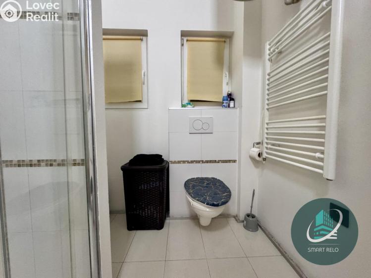 Pronájem obchodního prostoru Praha, Na žertvách č. 20