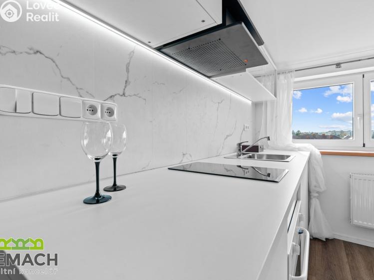 Pronájem bytu 2+KK Uherské Hradiště, Na Stavidle 453 č. 26