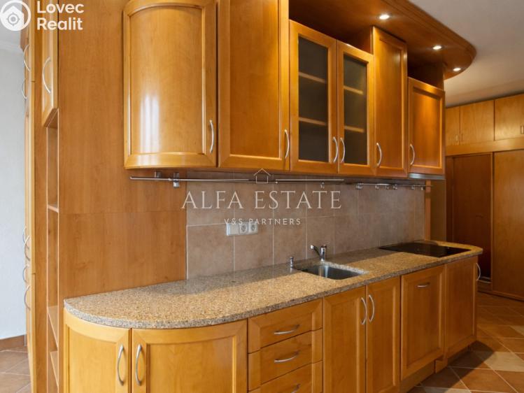 Pronájem bytu 2+1 Karlovy Vary, Krušnohorská č. 6