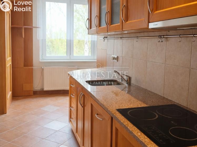 Pronájem bytu 2+1 Karlovy Vary, Krušnohorská č. 7