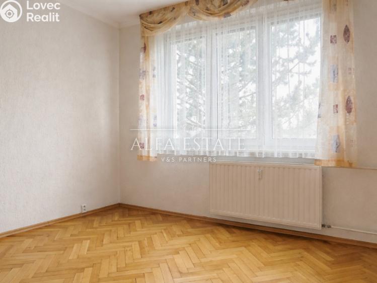 Pronájem bytu 2+1 Karlovy Vary, Krušnohorská č. 9