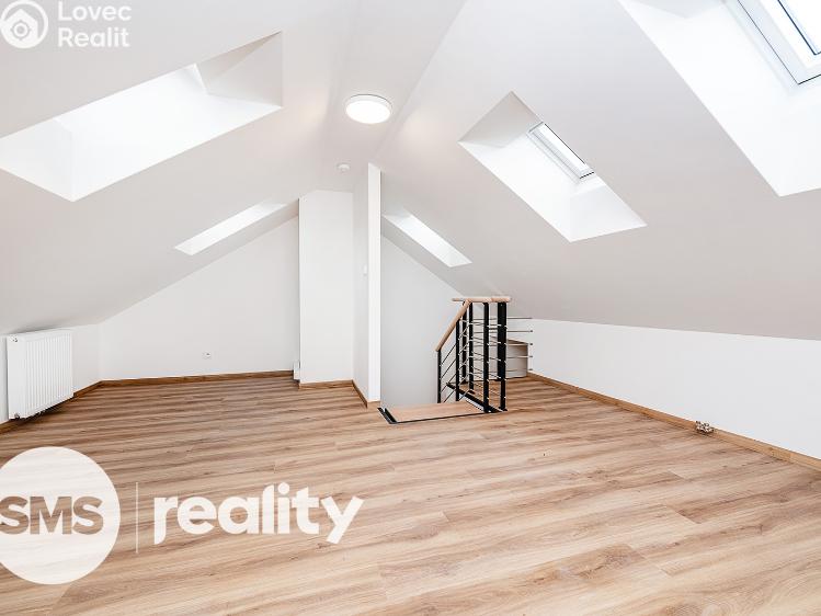 Pronájem bytu 4+KK Praha, Tomáškova 870/2 č. 5