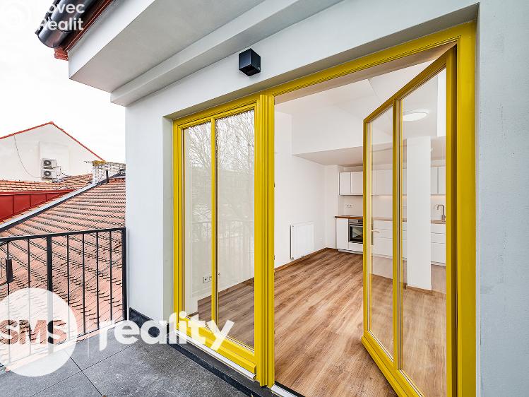 Pronájem bytu 4+KK Praha, Tomáškova 870/2 č. 10